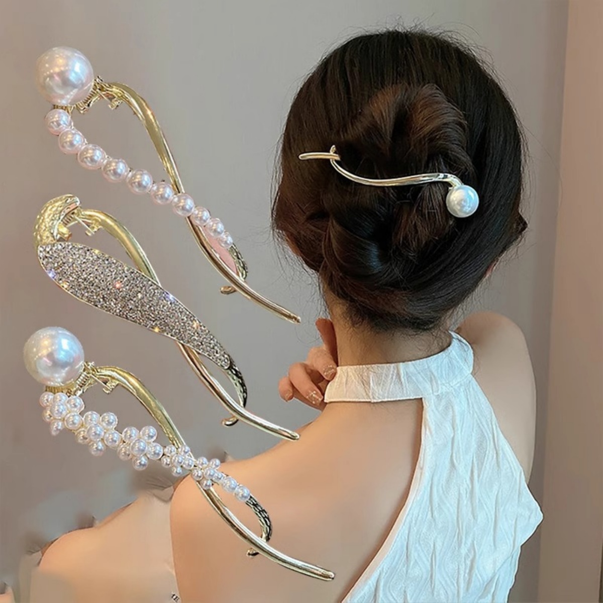 Korean Lifestyle & Kids Boutique Photos - Pince à cheveux torsadée en perles